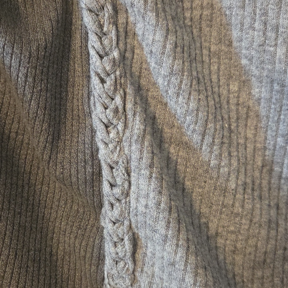 BKE Gray Ribbed Long Sleeve Top - Picture 2 of 7